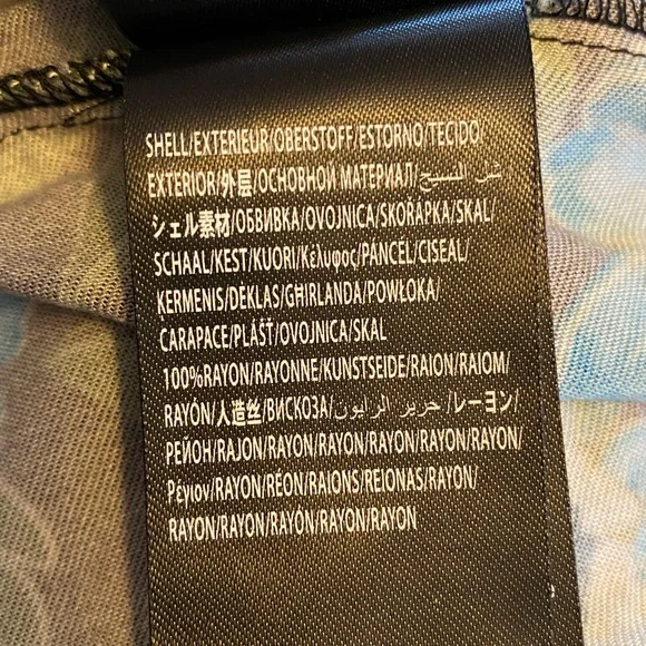 FARM Rio Black Garden Mini Dress with Multicolor Floral Design Medium - Picture 9 of 9